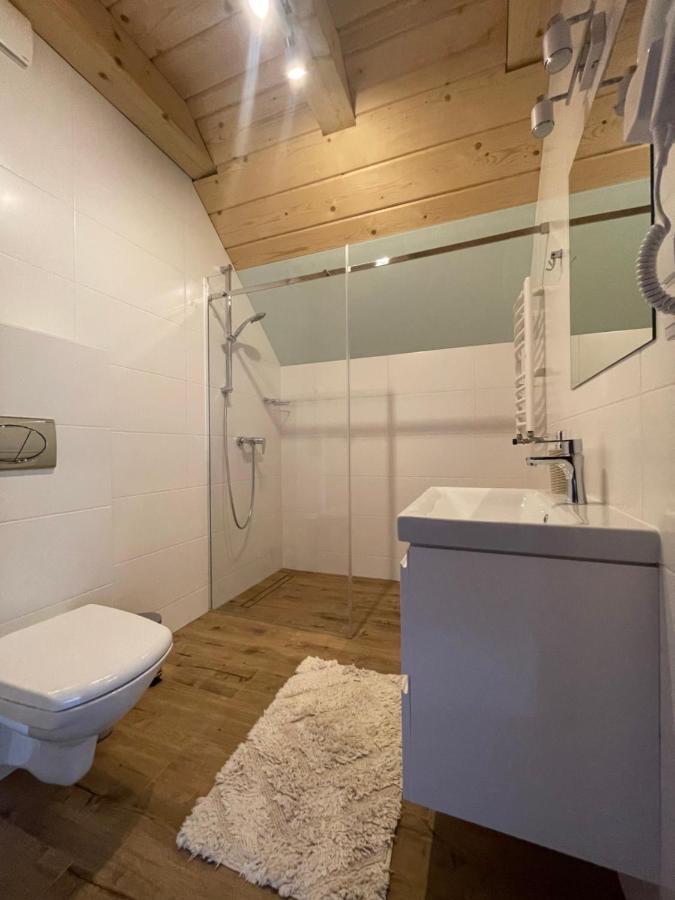 119- Baza Przy Szlaku Farm stay